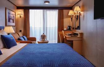 Cunard Queen Victoria BA BE ©cunard 2.jpg